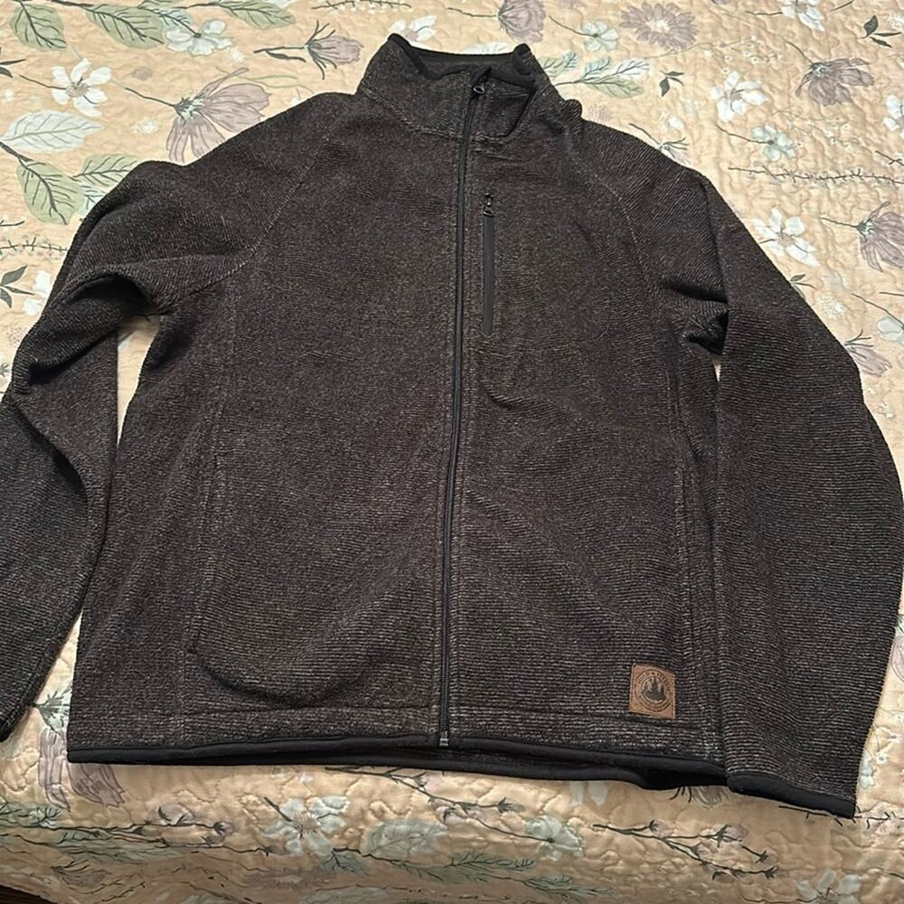 Field and stream gray zip up - size medium